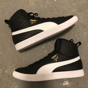 NEW Puma Clyde Core Mid Sneakers